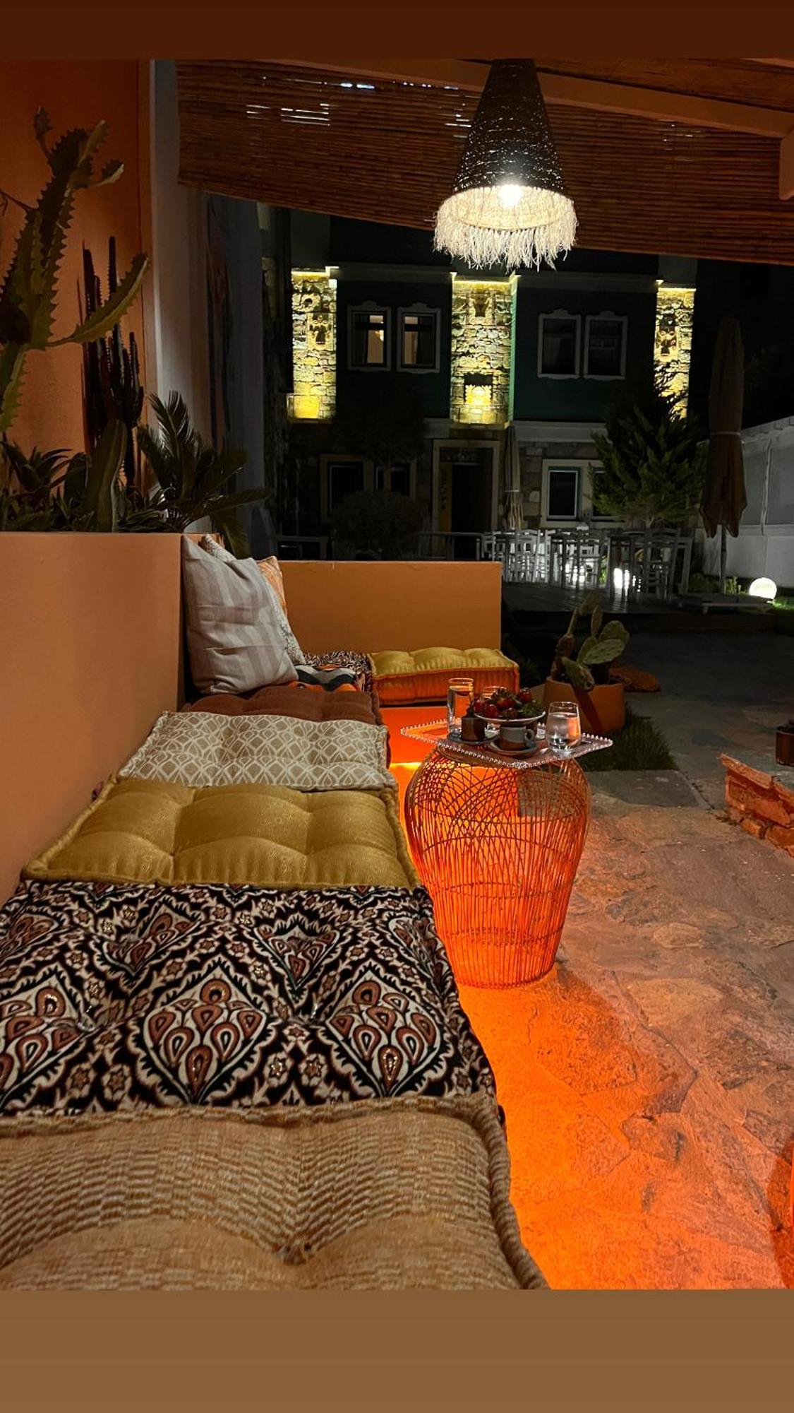 בוזקאדה Posthane Hotel מראה חיצוני תמונה