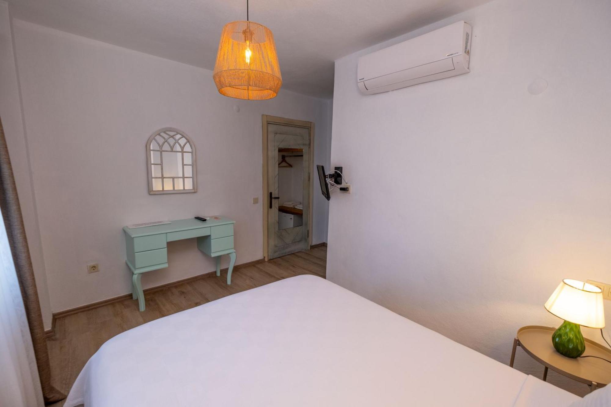 בוזקאדה Posthane Hotel מראה חיצוני תמונה