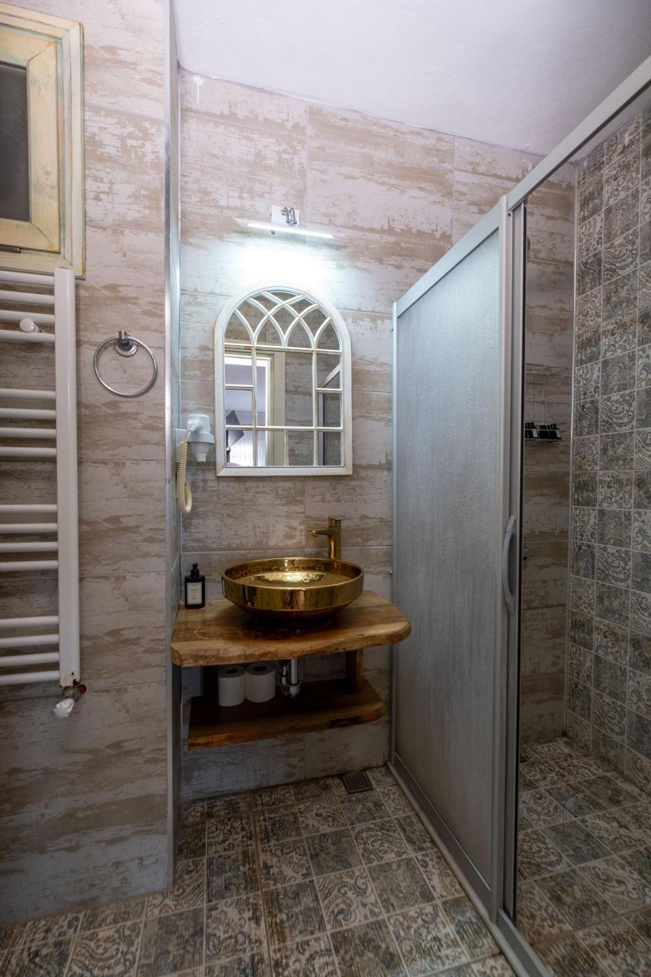 בוזקאדה Posthane Hotel מראה חיצוני תמונה