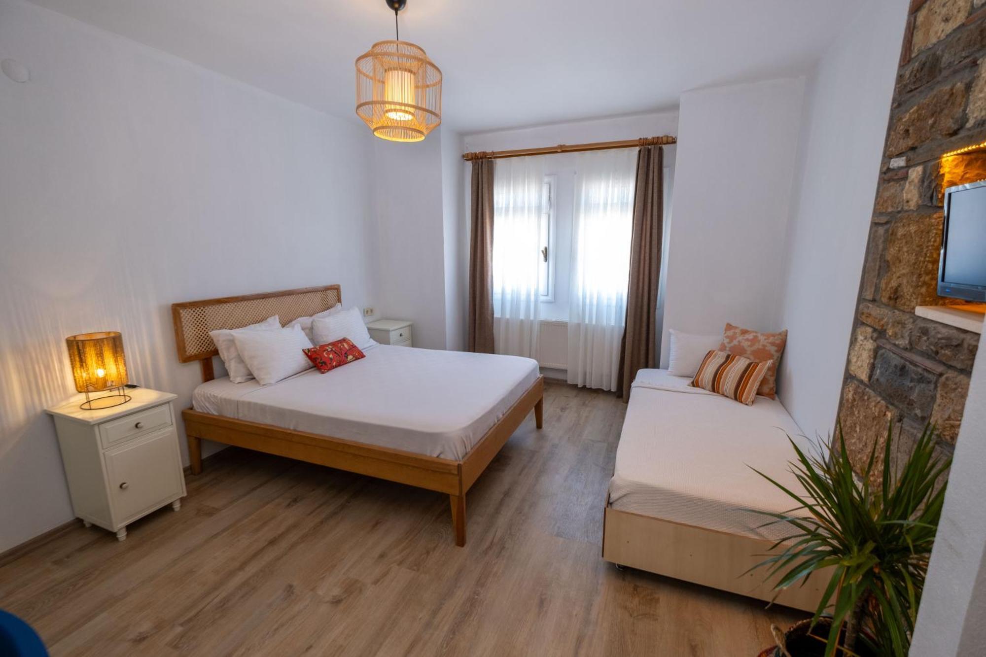 בוזקאדה Posthane Hotel מראה חיצוני תמונה