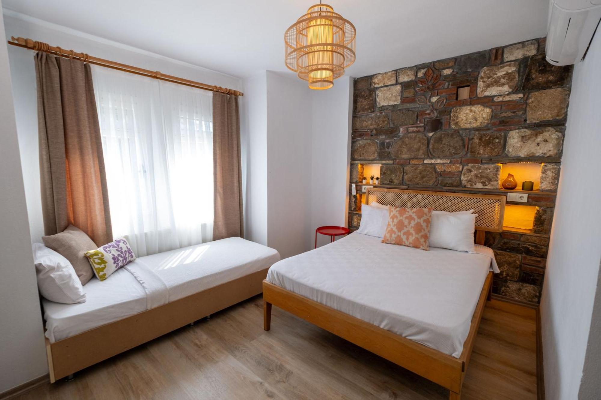 בוזקאדה Posthane Hotel מראה חיצוני תמונה