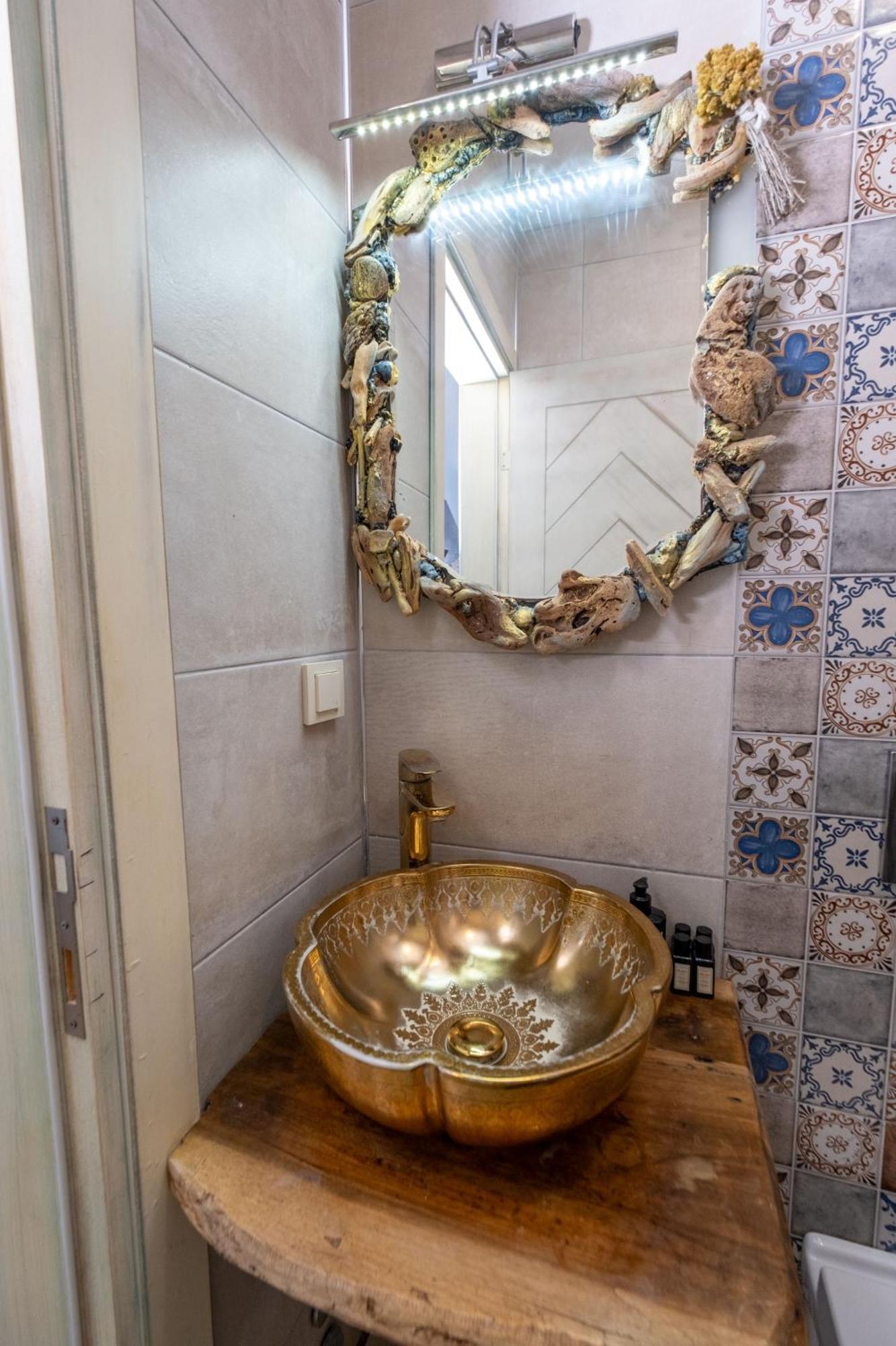 בוזקאדה Posthane Hotel מראה חיצוני תמונה