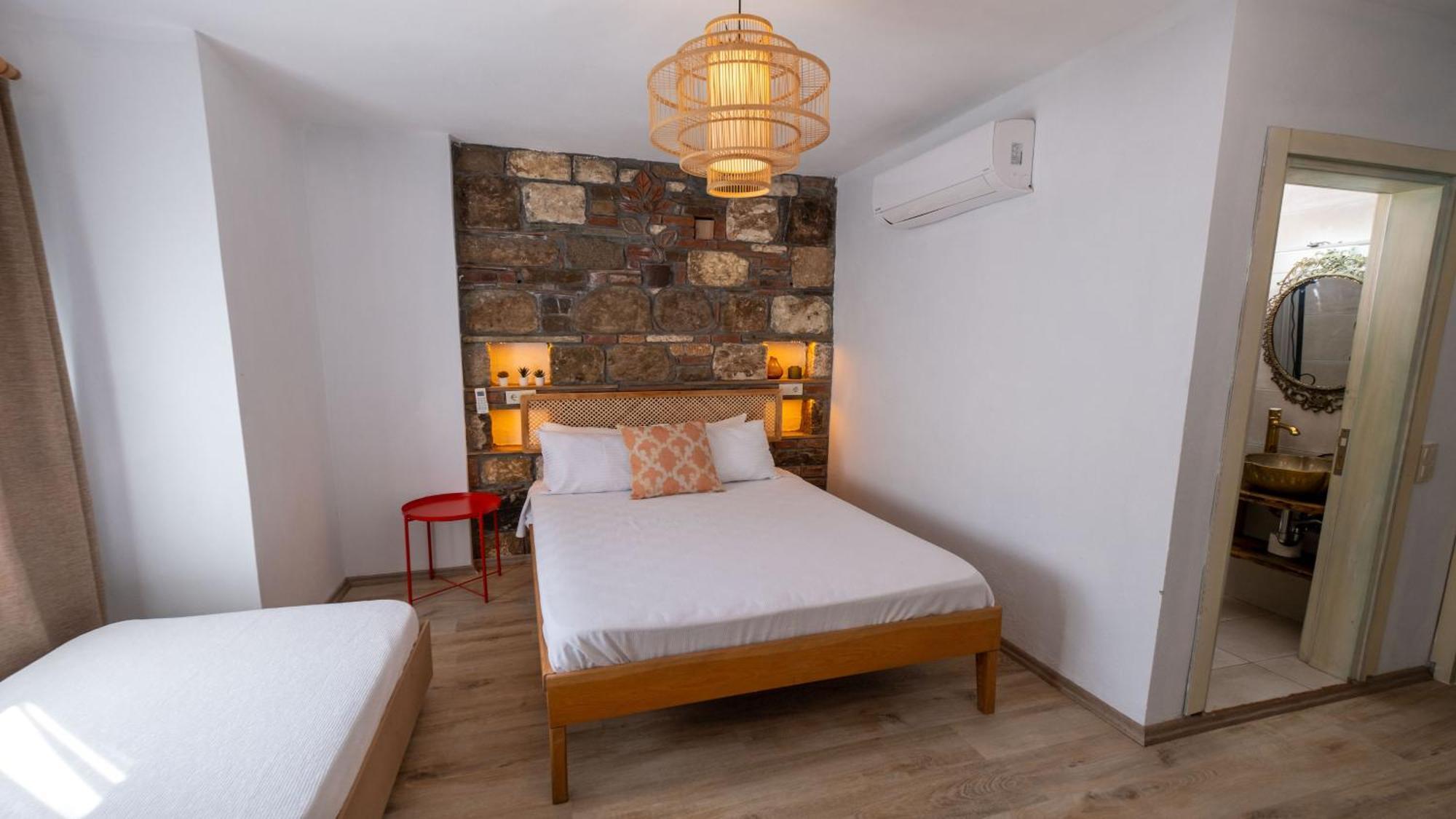 בוזקאדה Posthane Hotel מראה חיצוני תמונה
